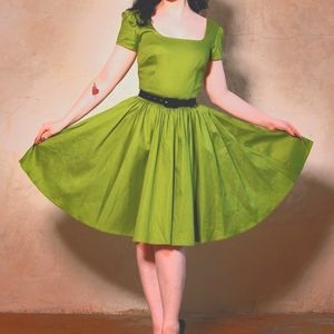 Pinup Girl Lara Dress in Olive
